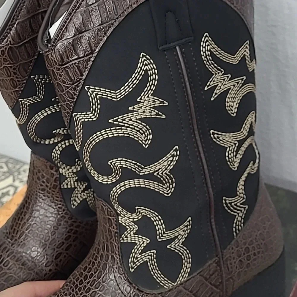 Rodeo Ropers Meadow Boots